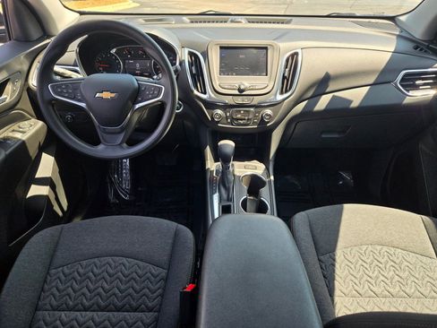 Used 2022 Chevrolet Equinox LT image 17