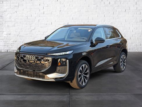 New 2026 Audi Q3 quattro 2.0T image 3