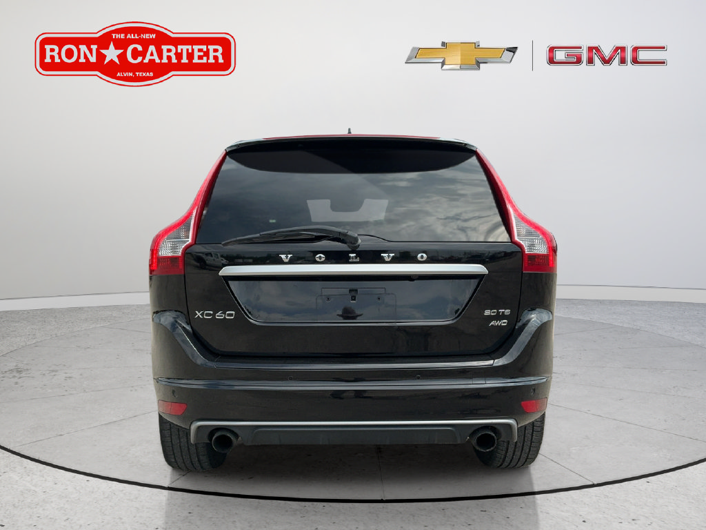Used 2016 Volvo XC60 T6 R-Design Platinum AWD/4WD image 5