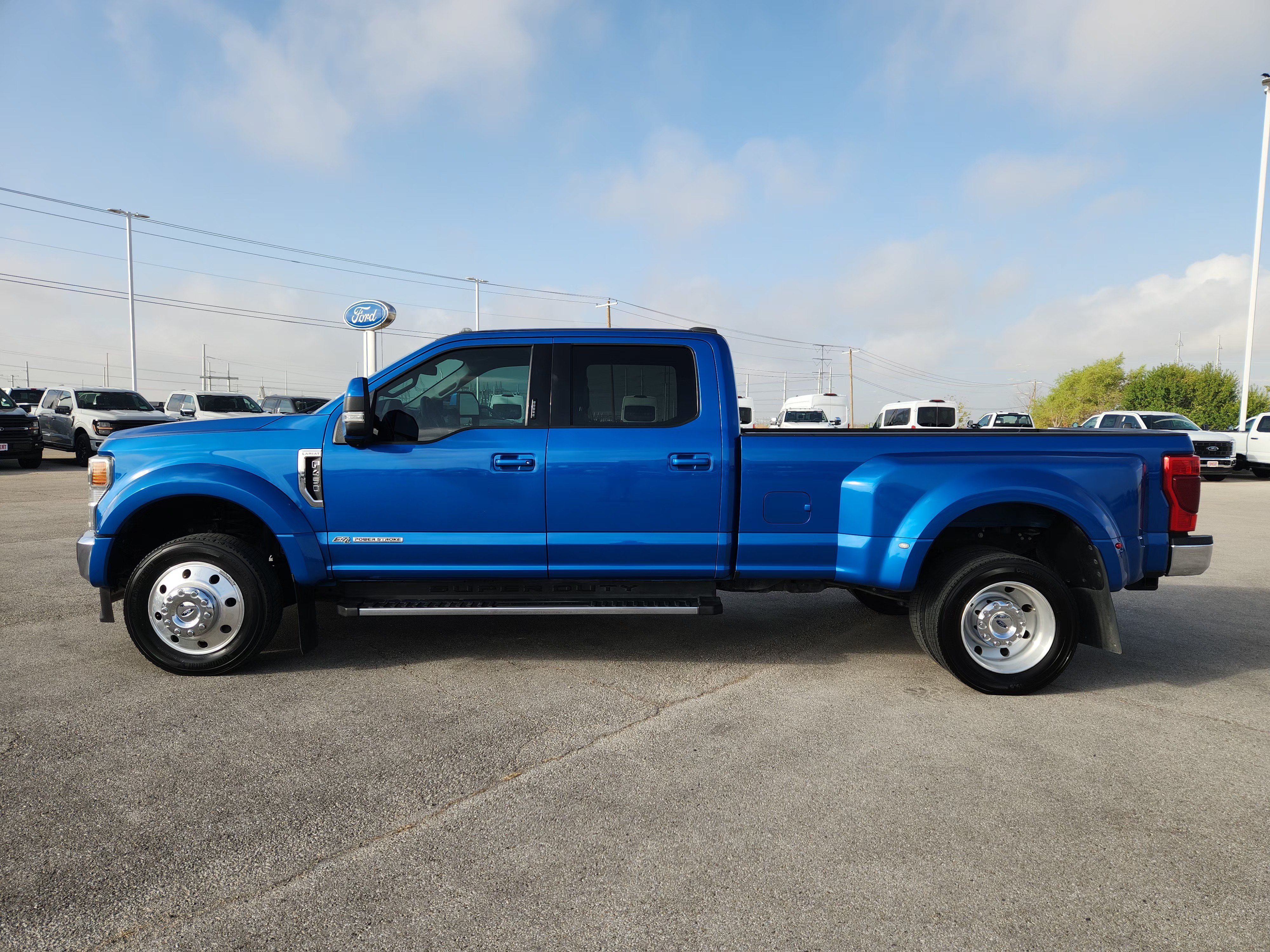 Used 2021 Ford F450 Lariat w/ Lariat Value Package RWD image 4
