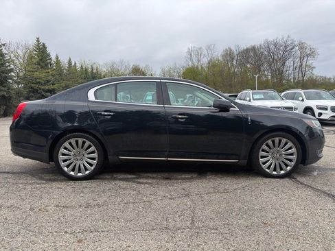 Used 2014 Lincoln MKS AWD image 8
