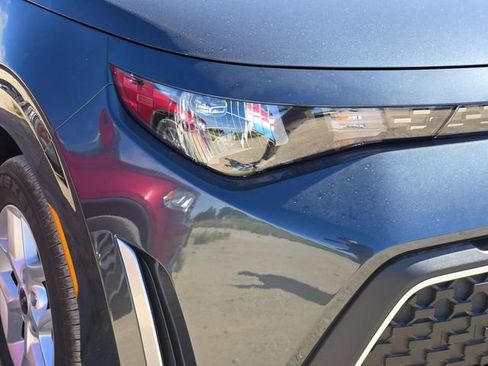 Certified 2025 Kia Soul S FWD image 4
