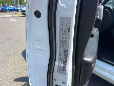 Used 2017 Dodge Durango GT w/ Nav & Power Liftgate Group AWD/4WD image 23