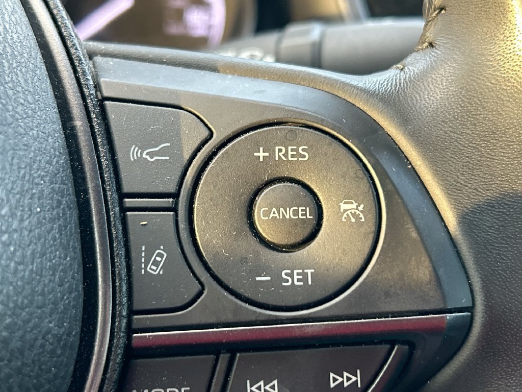 Used 2024 Toyota Camry SE FWD image 18