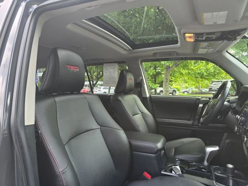 Used 2024 Toyota 4Runner TRD Off-Road Premium w/ Moonroof Package AWD/4WD image 12