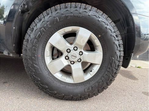 Used 2013 Nissan Frontier SV w/ SV Value Truck Pkg RWD image 22