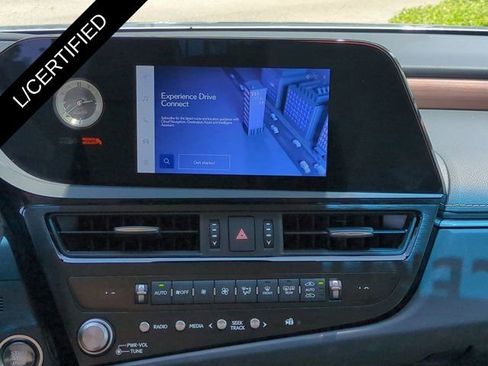 Certified 2025 Lexus ES 350 w/ Premium Package FWD image 17