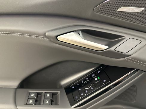 New 2027 Audi Q6 e-tron Premium Plus AWD/4WD image 10