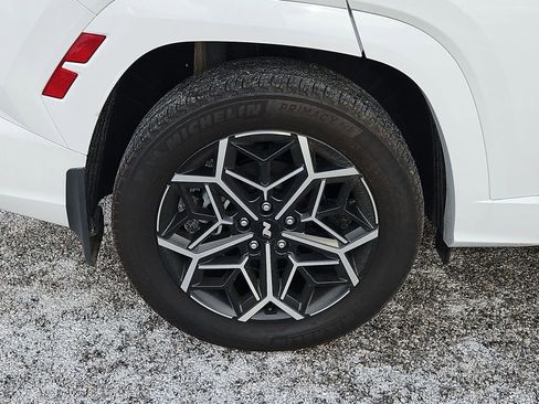 Used 2024 Hyundai Tucson N Line image 9