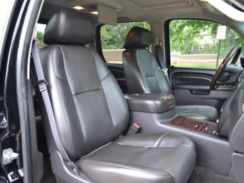 Used 2013 GMC Sierra 3500 Denali image 33