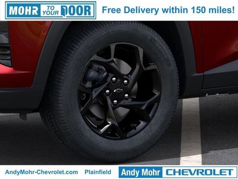 New 2026 Chevrolet Trax LT w/ Sunroof Package FWD image 11