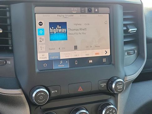 New 2024 RAM 3500 Tradesman image 32