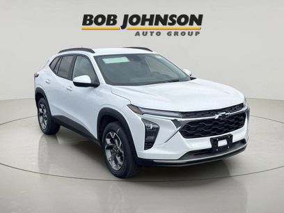 New 2026 Chevrolet Trax LT w/ Driver Confidence Package