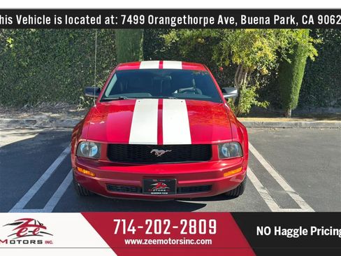 Used 2005 Ford Mustang Premium RWD image 4