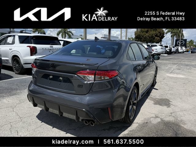Used 2025 Toyota Corolla SE FWD image 3