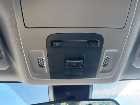 Used 2023 Toyota Camry SE FWD image 33