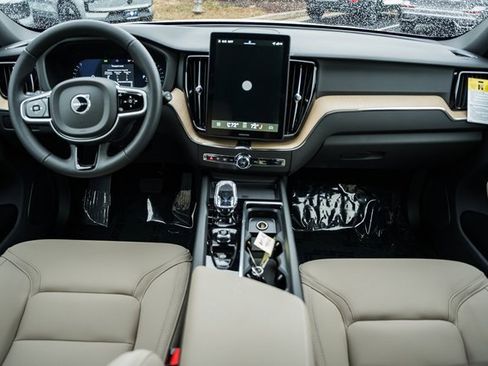 New 2026 Volvo XC60 B5 Plus w/ Protection Package Premier image 19