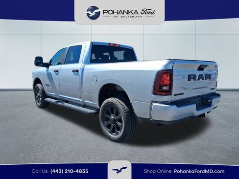 Used 2026 RAM 2500 Big Horn AWD/4WD image 7