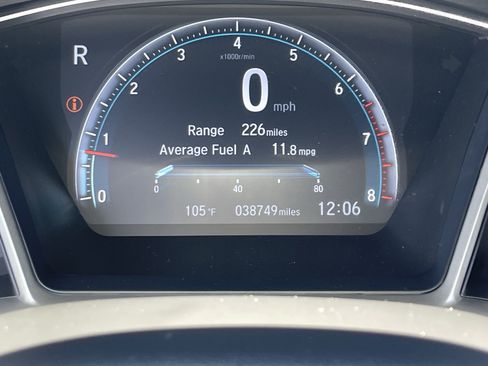 Used 2020 Honda Civic EX image 32