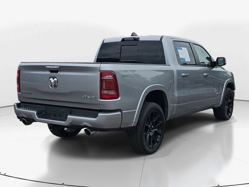 Used 2022 RAM 1500 Laramie AWD/4WD image 4
