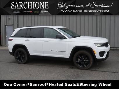Used 2023 Jeep Grand Cherokee Altitude