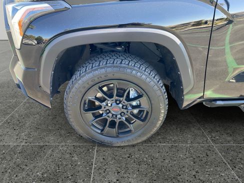 Used 2023 Toyota Tundra SR5 AWD/4WD image 14