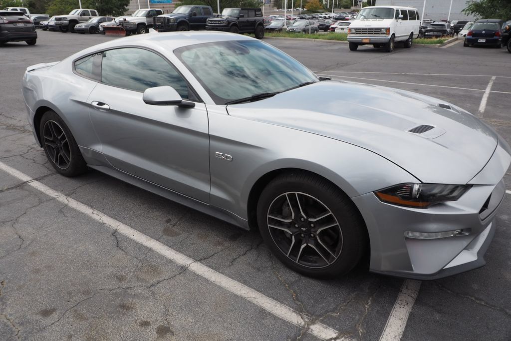 Used 2021 Ford Mustang GT Premium RWD image 1
