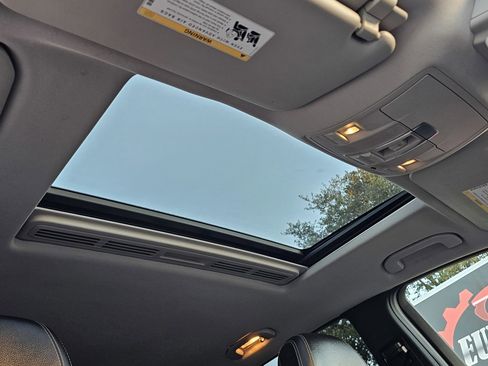 Used 2013 Mercedes-Benz ML 350 4MATIC w/ Premium 1 Pkg image 32