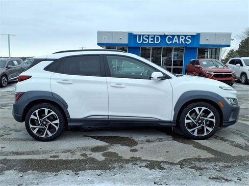 Used 2022 Hyundai Kona Limited w/ Cargo Package image 7