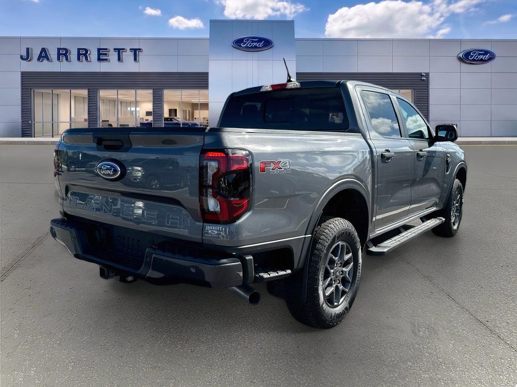 Used 2025 Ford Ranger XLT AWD/4WD image 4