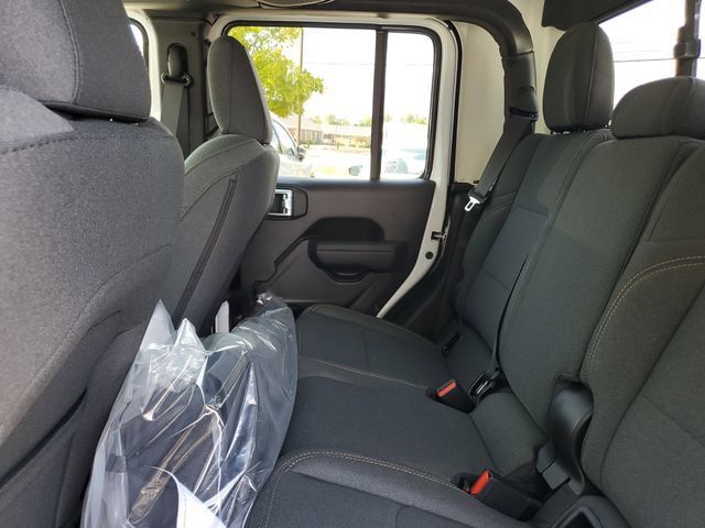 New 2025 Jeep Gladiator Sport AWD/4WD image 13