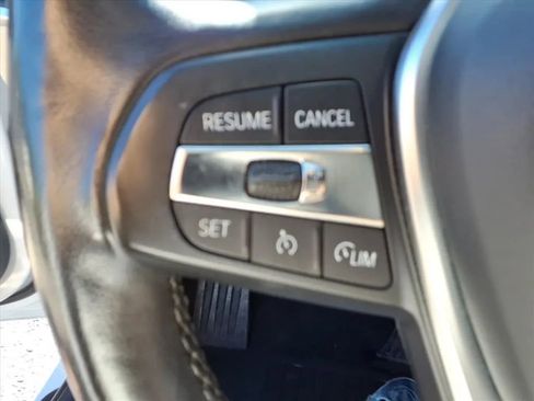 Used 2021 BMW 330i xDrive Sedan w/ Convenience Package image 17