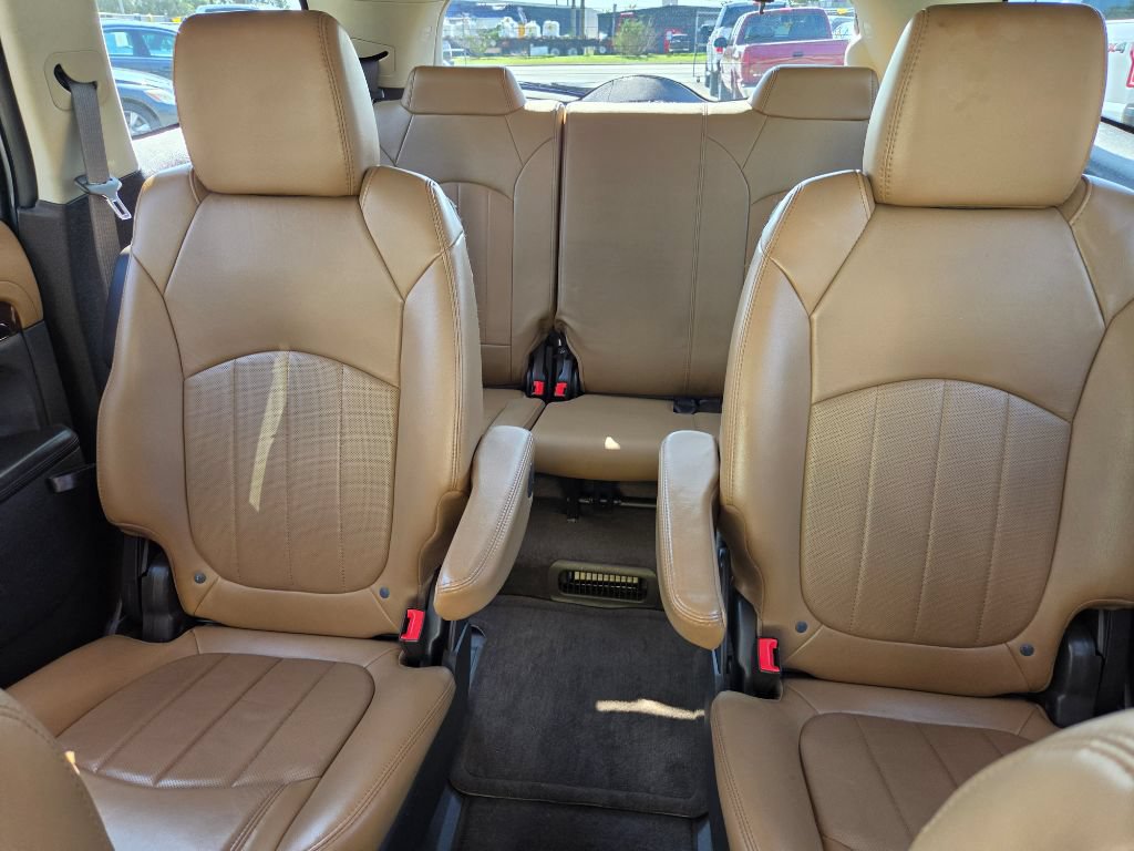 Used 2015 Buick Enclave Premium AWD/4WD image 25