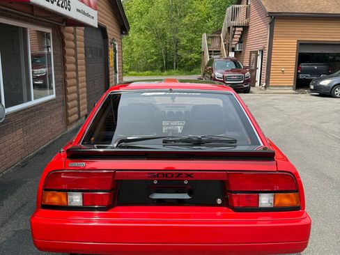 Used 1986 Nissan 300ZX Hatchback image 3