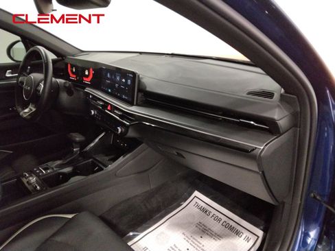 Used 2025 Kia K5 GT-Line image 44