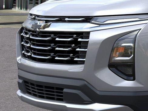 New 2027 Chevrolet Equinox LT FWD image 13