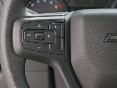 Used 2025 Chevrolet Silverado 1500 Custom Trail Boss w/ Turbomax Blackout Package AWD/4WD image 18
