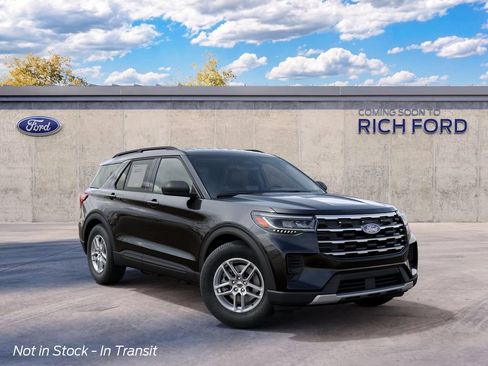 New 2027 Ford Explorer Active AWD/4WD image 4