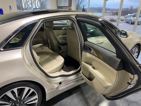 Used 2017 Lincoln MKZ Reserve w/ Climate Package FWD image 13