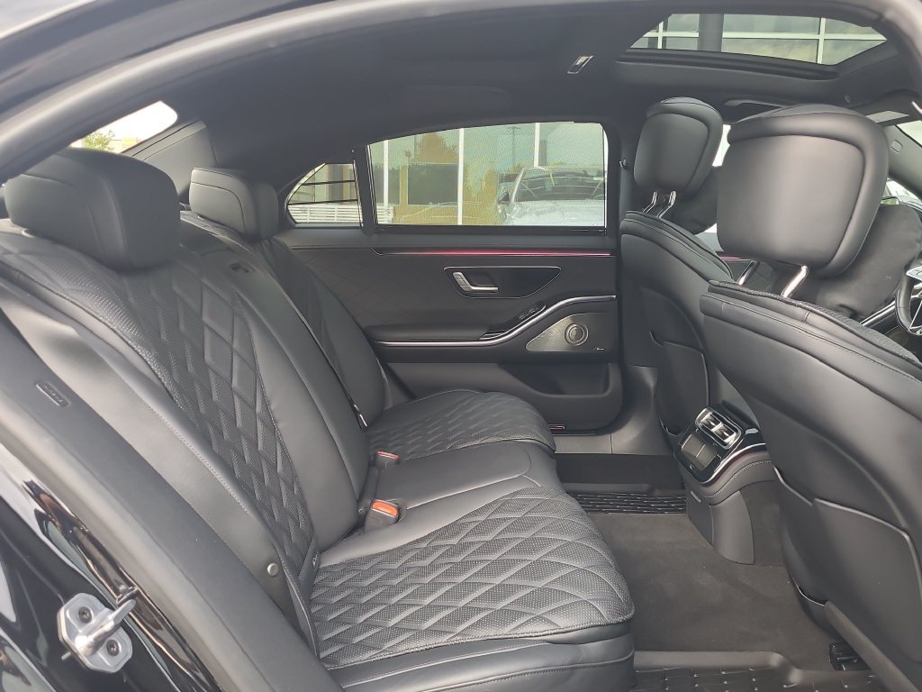 Certified 2024 Mercedes-Benz S 580 4MATIC Sedan image 17