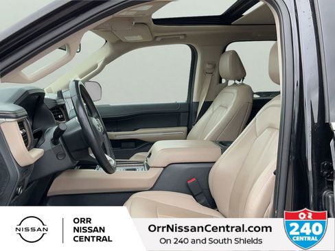Used 2024 Ford Expedition Max Limited image 18