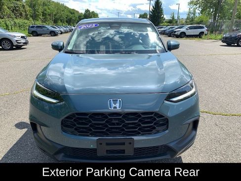 Used 2025 Honda HR-V LX image 8
