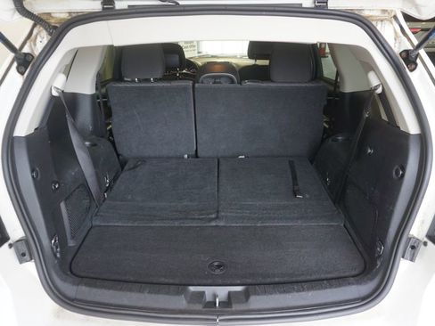 Used 2017 Dodge Journey SXT w/ Comfort/Convenience Group AWD/4WD image 12