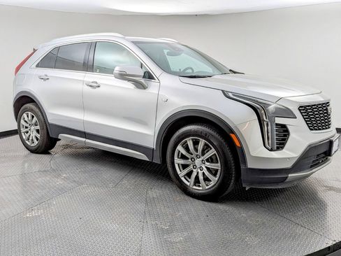 Used 2021 Cadillac XT4 Sport AWD/4WD image 9