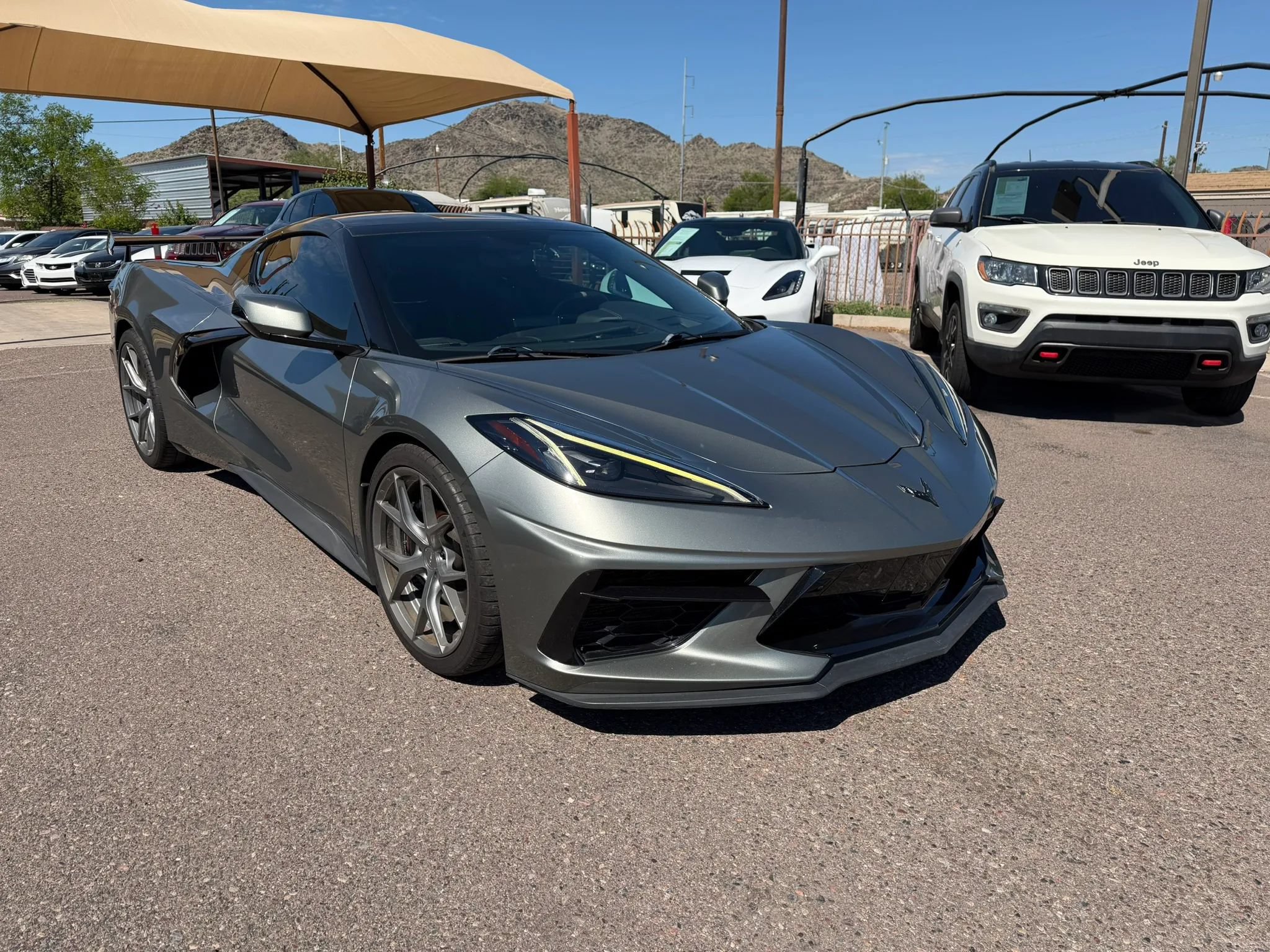Used 2022 Chevrolet Corvette Stingray Preferred Cpe w/ Z51 Performance Package RWD image 3