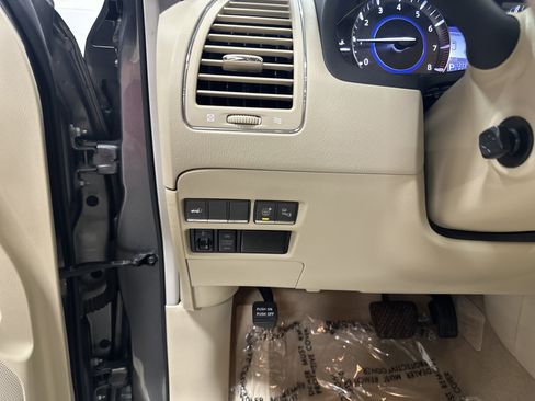 Used 2015 INFINITI QX80 Luxe w/ 22" Wheel Package image 39