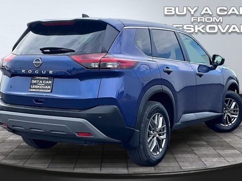 Used 2023 Nissan Rogue S FWD image 12