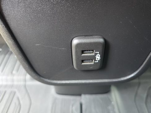 Used 2024 GMC Terrain SLE w/ Driver Convenience Package AWD/4WD image 31