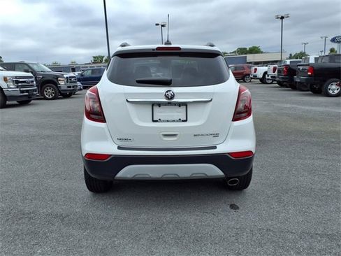 Used 2019 Buick Encore Essence w/ Experience Buick Package image 5
