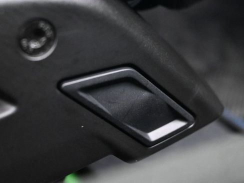 Used 2026 Porsche 911 GT3 RWD image 13